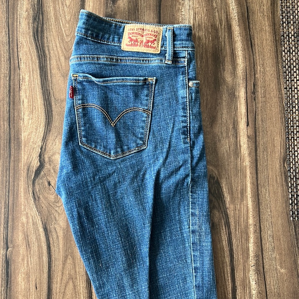 Levi 711 skinny